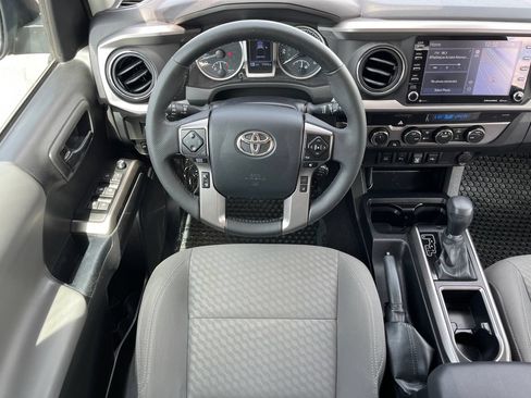 Used 2023 Toyota Tacoma SR5 AWD/4WD image 13
