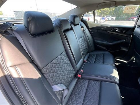 Used 2023 Nissan Maxima Platinum FWD image 25