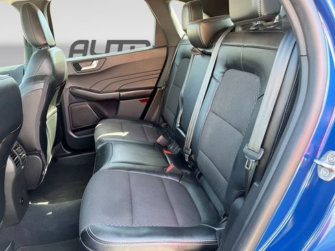 Used 2023 Ford Escape SE FWD image 24