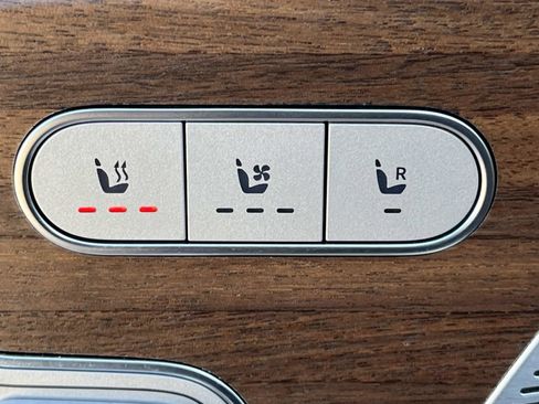 Certified 2025 Mercedes-Benz GLE 350 GLE 350 image 21