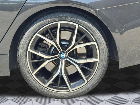 Used 2021 BMW 540i w/ M Sport Package RWD image 11