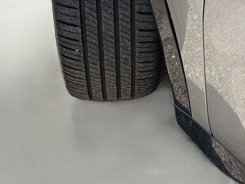 Used 2024 BMW X1 xDrive28i w/ Convenience Package image 43