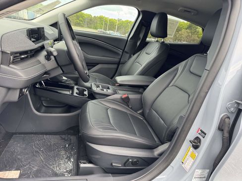 New 2025 Ford Mustang Mach-E Premium AWD/4WD image 12