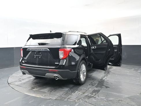 Used 2020 Ford Explorer Limited image 33
