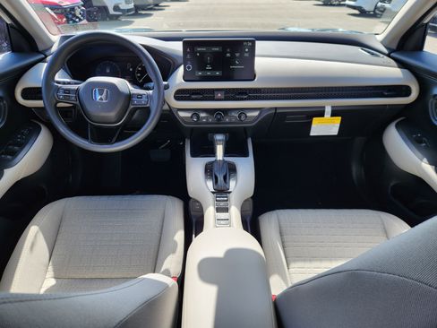 New 2026 Honda HR-V LX image 7
