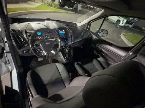 Used 2017 Ford Transit Connect XL image 14