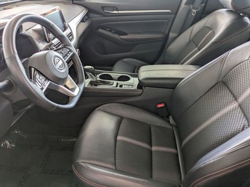 Used 2025 Nissan Altima 2.5 SR AWD/4WD image 23