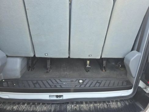 Used 2019 Ford Transit 350 XL RWD image 9