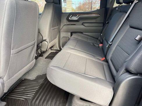 New 2026 GMC Sierra 1500 Elevation image 11