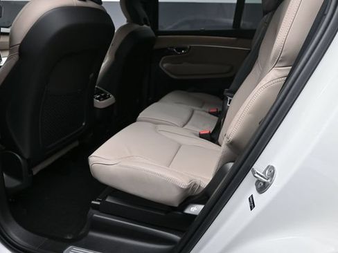 Certified 2026 Volvo XC90 B6 Ultra AWD/4WD image 21