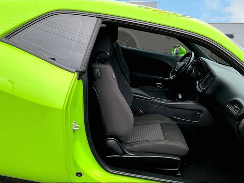 Used 2019 Dodge Challenger SXT w/ Blacktop Package image 13