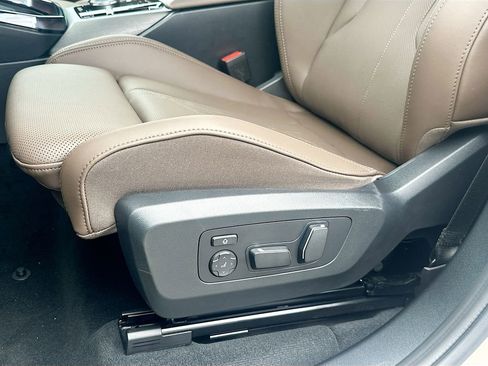 New 2026 BMW X3 xDrive30i w/ Convenience Package AWD/4WD image 19