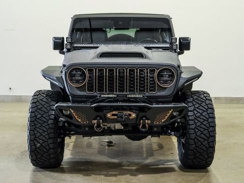 Used 2024 Jeep Wrangler Unlimited Rubicon w/ Technology Group AWD/4WD image 8
