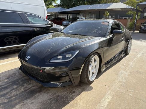 Used 2022 Toyota GR86 Premium w/ ALL Weather Mat Package (TMS) RWD image 1