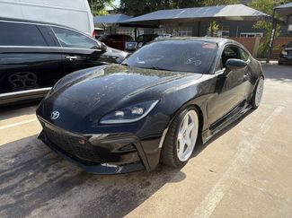Used 2022 Toyota GR86 Premium w/ ALL Weather Mat Package (TMS) RWD video 1