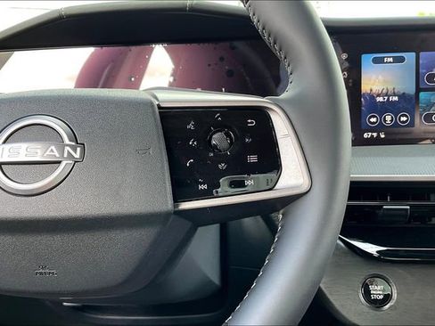 New 2025 Nissan Murano SV image 19