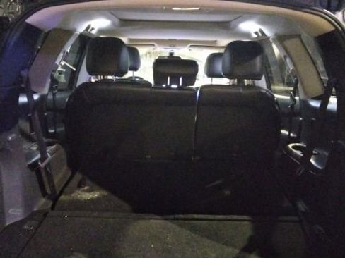 Used 2017 Nissan Pathfinder Platinum image 9