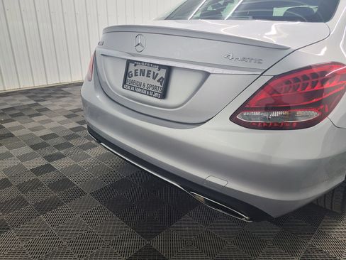 Used 2018 Mercedes-Benz C 300 4MATIC Sedan image 19