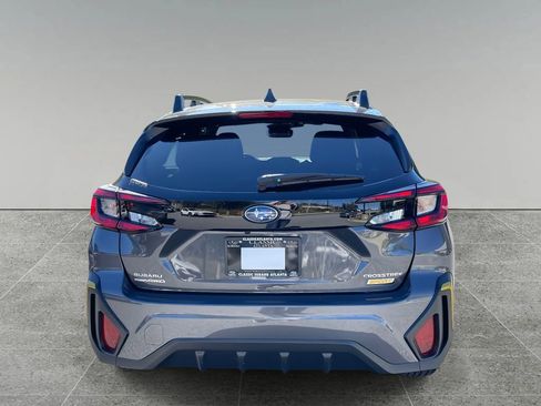 Certified 2025 Subaru Crosstrek 2.5i Sport w/ Crosstrek Mirror Package image 4