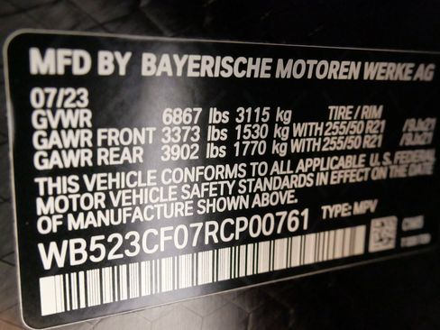 Used 2024 BMW iX xDrive50 w/ Premium Package image 67