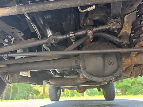 Used 2000 Jeep Cherokee Sport AWD/4WD image 32