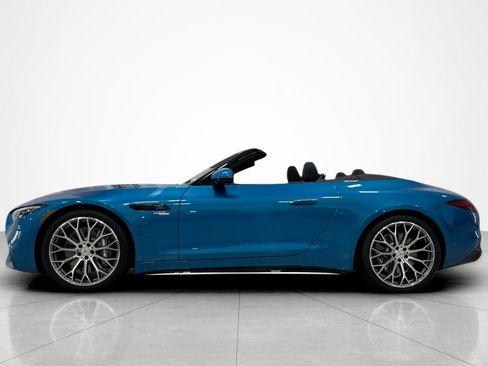 New 2026 Mercedes-Benz SL 43 AMG image 2