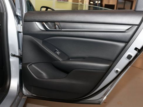 Used 2022 Honda Accord Sport image 20