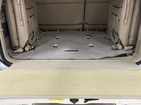 Used 2005 Lexus LX 470 4WD image 35