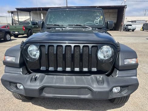 Used 2022 Jeep Wrangler Sport AWD/4WD image 2