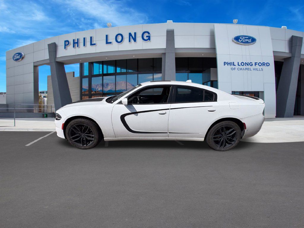 Used 2015 Dodge Charger SXT w/ AWD Premium Group image 2