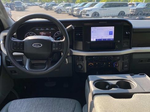 Used 2026 Ford F250 XLT AWD/4WD image 8