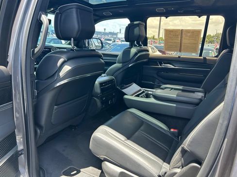 Certified 2024 Jeep Grand Wagoneer Series II Obsidian w/ Quick Order Packagew 28T AWD/4WD image 37