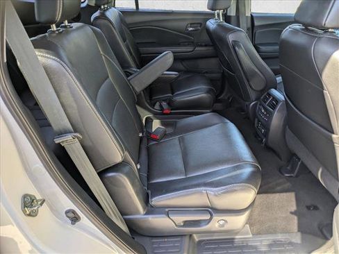 Used 2018 Honda Pilot Elite image 20