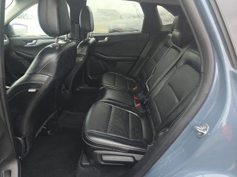 Used 2025 Ford Escape Platinum image 8