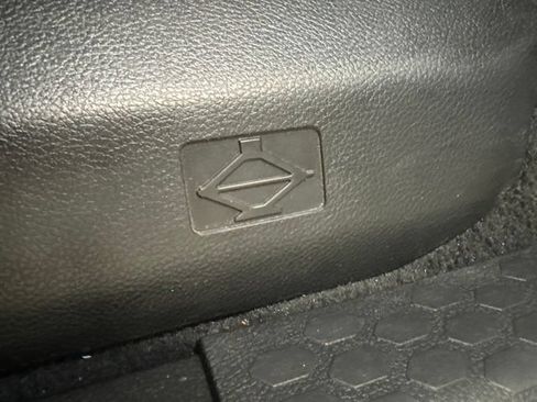 Used 2023 RAM 2500 Laramie AWD/4WD image 60
