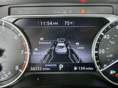 Used 2023 Nissan Rogue SV FWD image 19