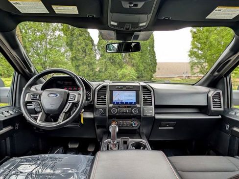 Used 2020 Ford F150 XLT w/ Equipment Group 302A Luxury AWD/4WD image 14