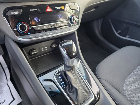 Used 2019 Hyundai Ioniq Blue image 14