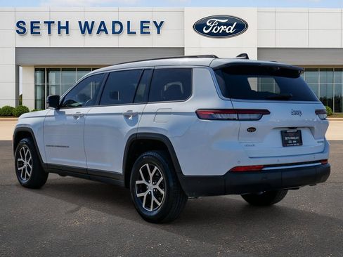 Used 2024 Jeep Grand Cherokee L Limited w/ Luxury Tech Group II image 5