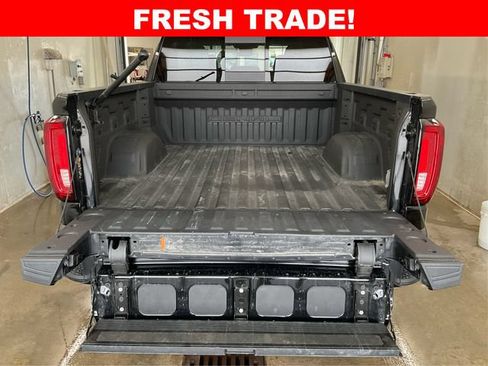Used 2024 GMC Sierra 1500 Denali w/ Denali Reserve Package AWD/4WD image 11