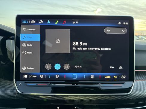 New 2026 Volkswagen Golf image 17