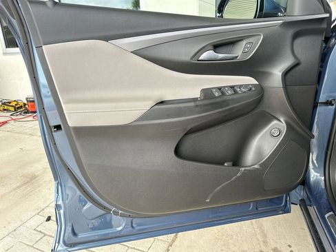 New 2025 Buick Envista Avenir image 10