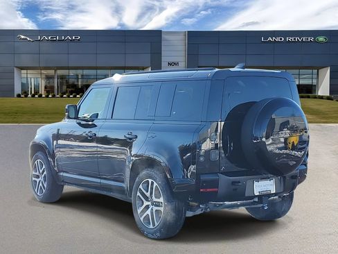 Used 2026 Land Rover Defender 110 X-Dynamic SE AWD/4WD image 2