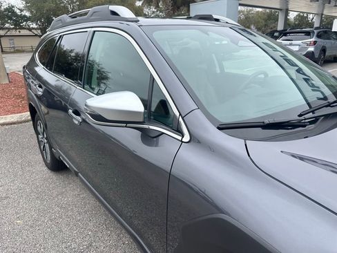Used 2025 Subaru Outback Touring XT image 15