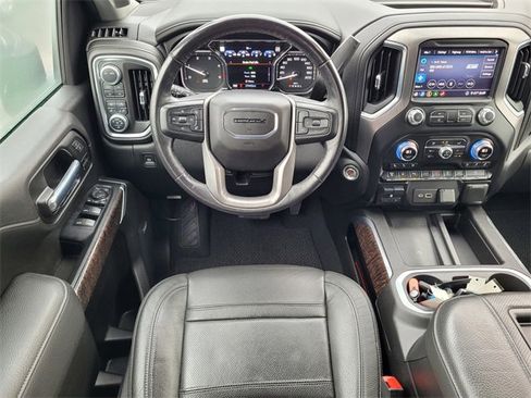 Used 2020 GMC Sierra 3500 Denali w/ Denali Ultimate Package image 19