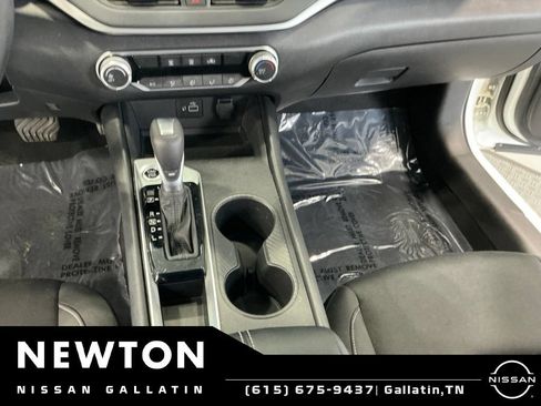 Used 2022 Nissan Altima 2.5 S FWD image 9