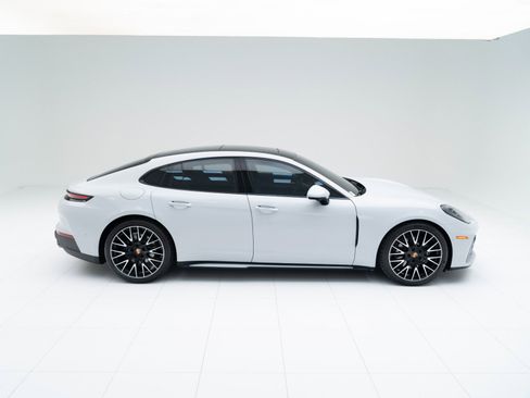 Certified 2026 Porsche Panamera image 8