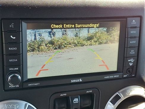 Used 2016 Jeep Wrangler Unlimited Rubicon image 19