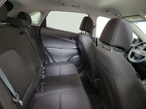 Used 2022 Hyundai Kona SEL AWD/4WD image 16
