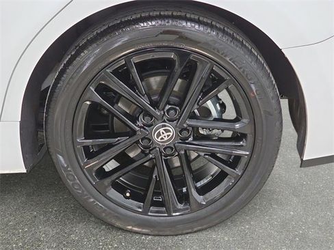 Certified 2025 Toyota Camry SE image 28